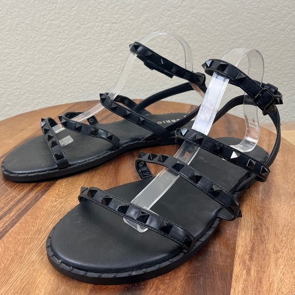Torrid Women’s Size 9.5WW Black Studded Strappy Gladiator Sandals - Picture 6 of 13